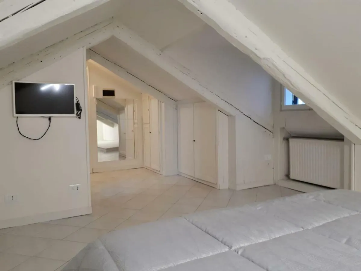 Casanova Apartment San Marco Venice