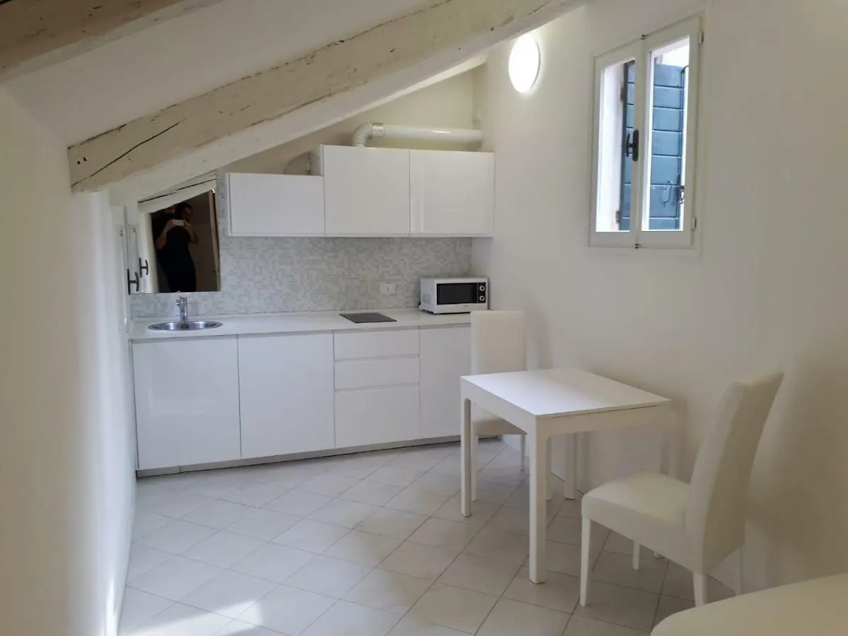 Casanova Apartment San Marco Venice