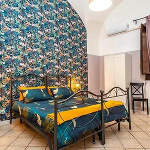 https://home-city-town.sicilyhotelsitaly.net
